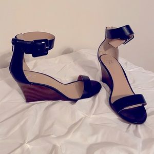 NY&C wedge heels size 7M